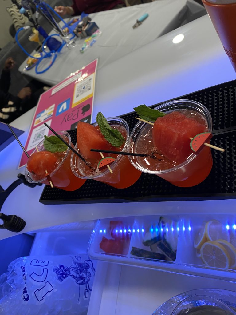 31FDBDB2 0637 45C9 BFCE F95614E500F2 768x1024