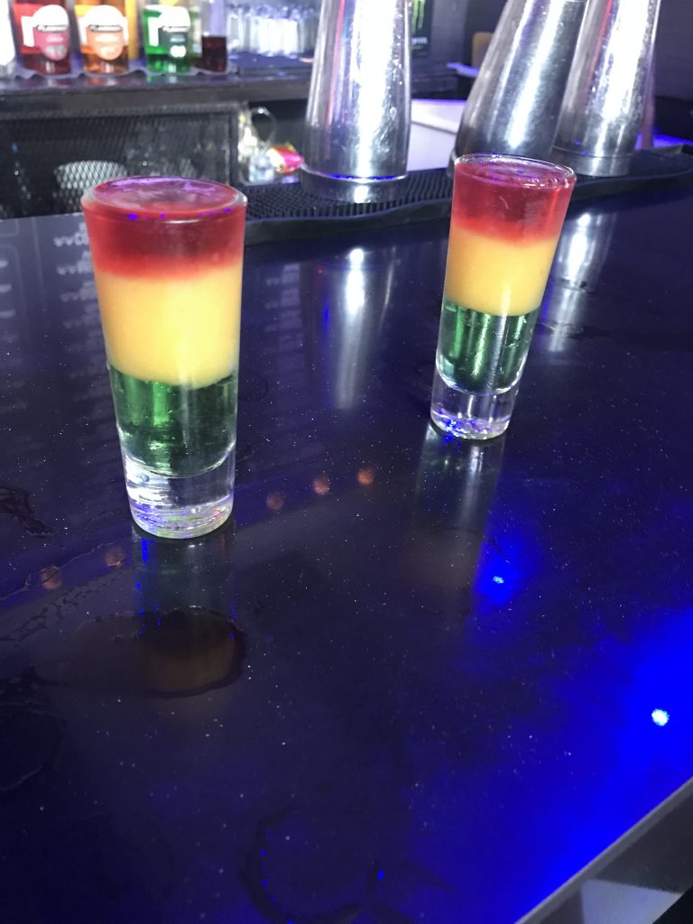 84E00C16 FA9F 401E AFA8 86232B343C18 768x1024