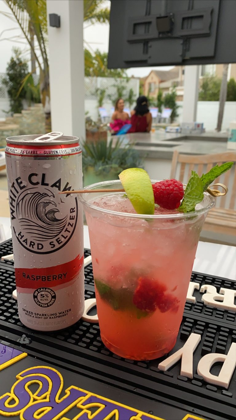 DE66A67F 6012 4A9C 89C7 522AE0D14332 768x1365