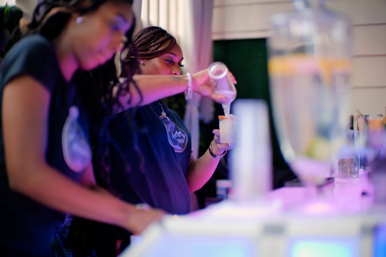 p1151870.00 00 08 11.still015 768x512